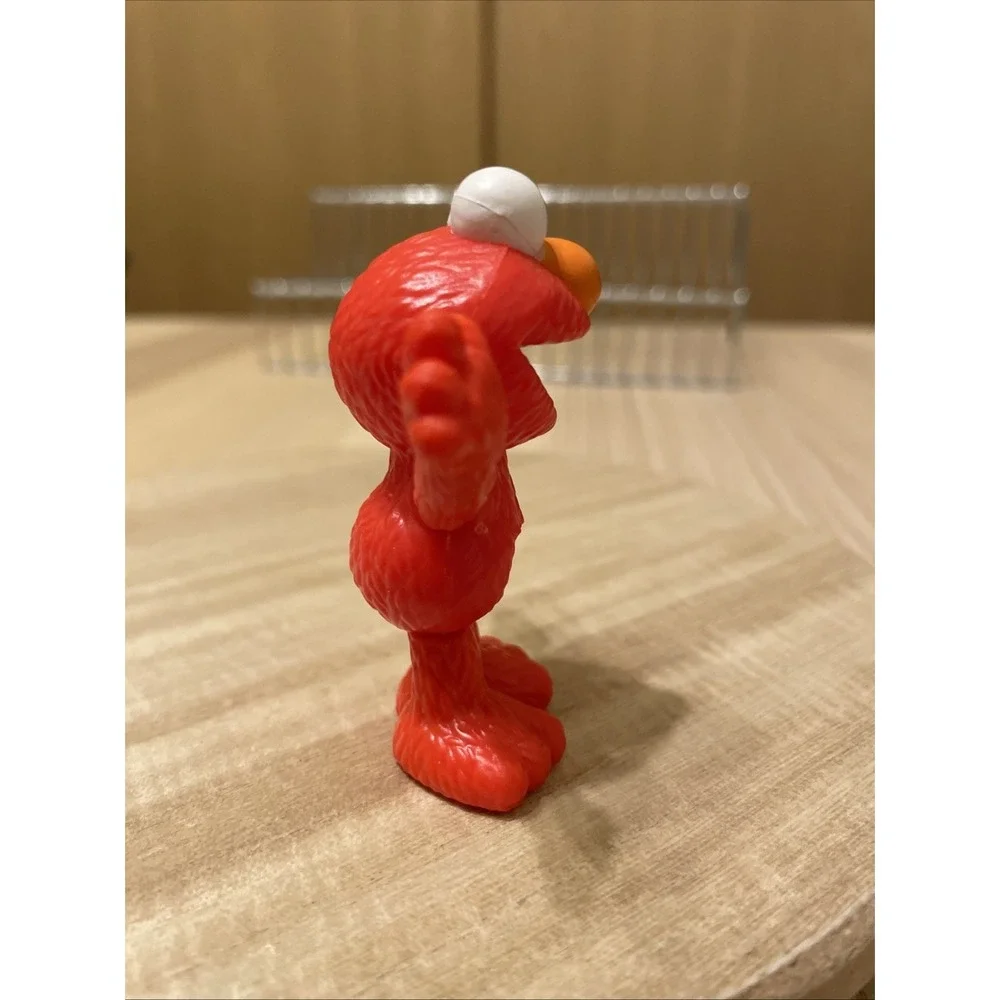 Neighborhood Friends Sesame Street Poseable Figure ELMO Figure Cake Topper Nice!